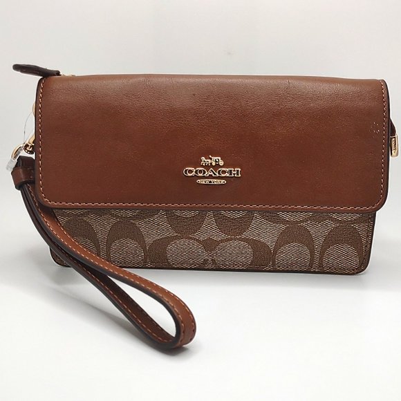 Coach Handbags - COACH Signature Leather Wallet